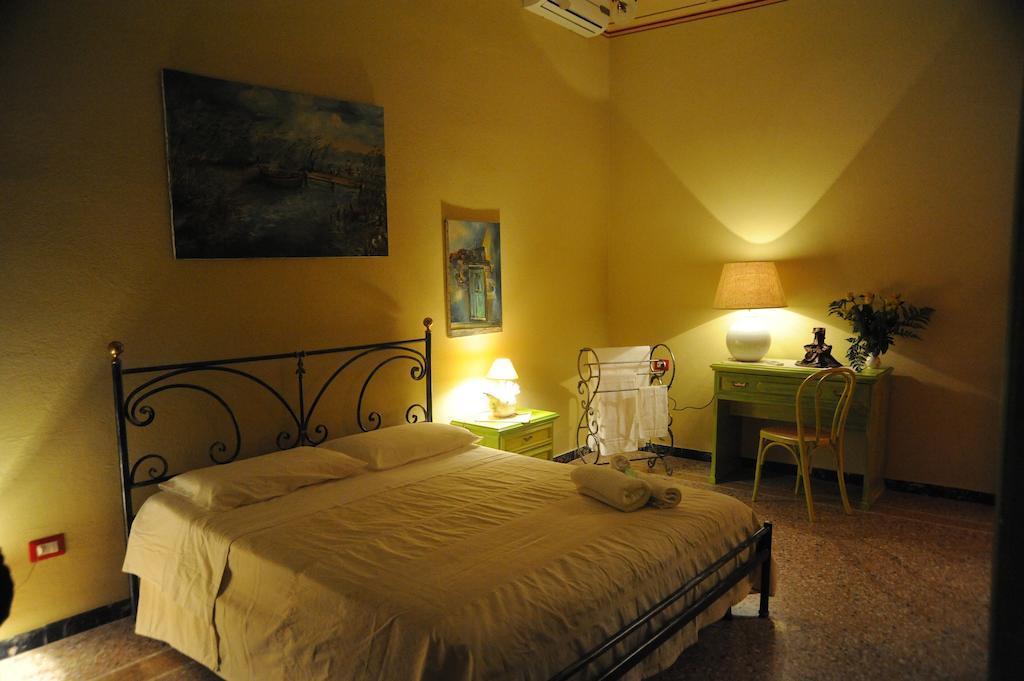 Bed And Breakfast Su Niu 콰르투치우 객실 사진
